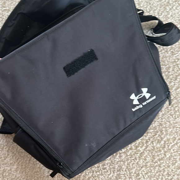 Baby Armour UA exclusive diaper bag - Picture 5 of 10